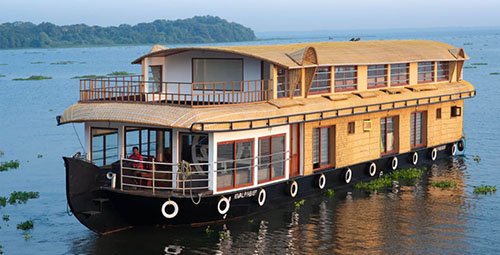 4 bedroom houseboats